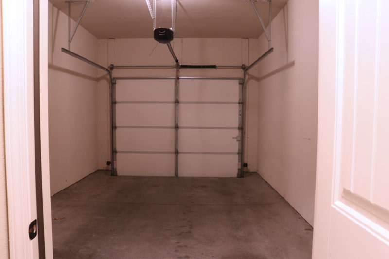 Myrna Manor Kerns Rentals